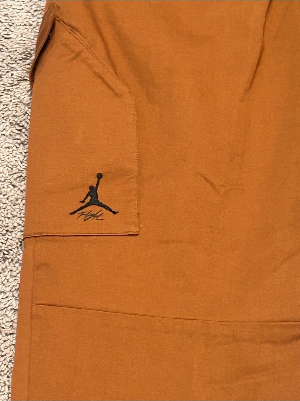 Jordan Essentials Chicago pants NWT large